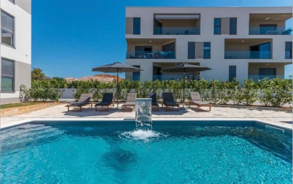 Dvj Apartments 3 Sveti Filip i Jakov Bagian luar foto
